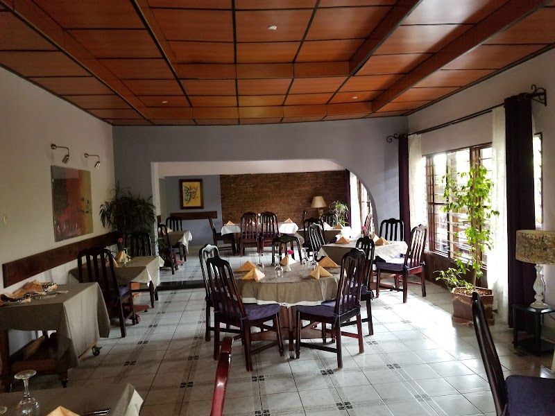 Épicurien Restaurant