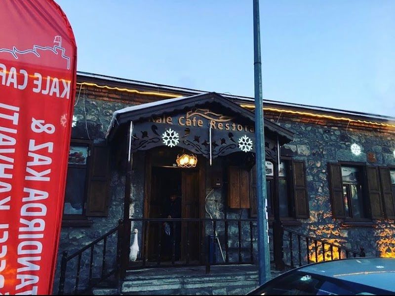 Kale Cafe & Restaurant