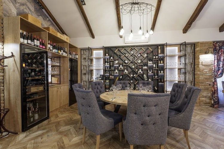 Végállomás bistro&wine - Miskolc - Hungary