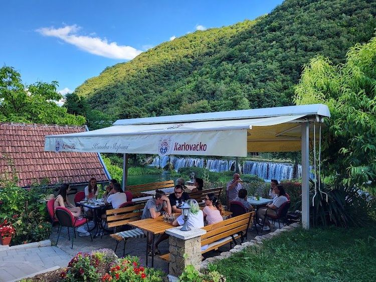 Restoran Vila Lovćen - Jajce - Bosnia and Herzegovina