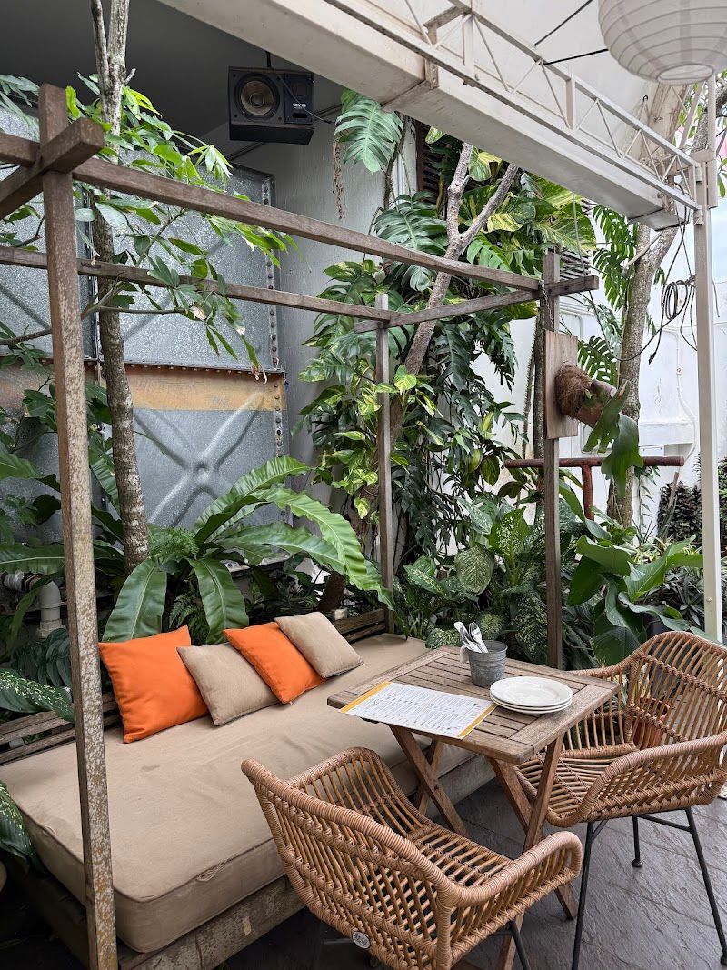 Balin Roofgarden Bistro & Bar