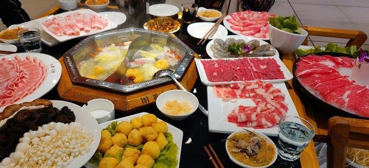 Haidilao Hot Pot (Benxi Wanda Plaza) - Ben Xi Shi - China
