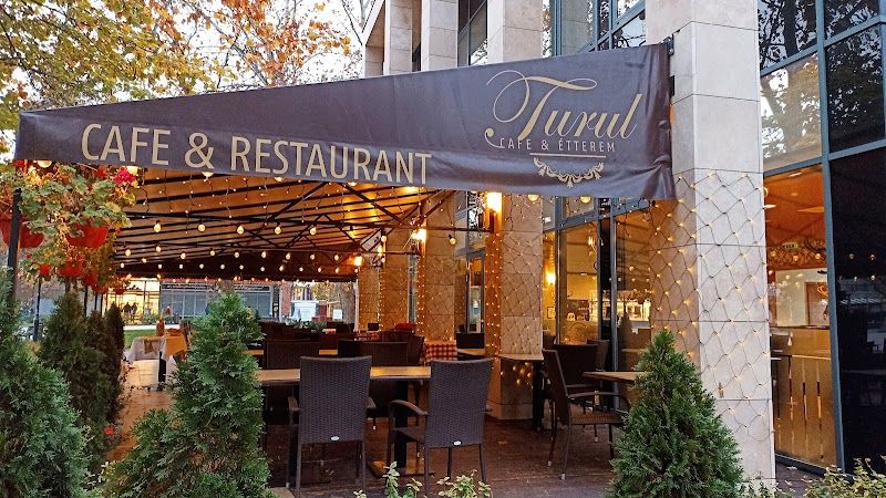 Turul Cafe & Étterem