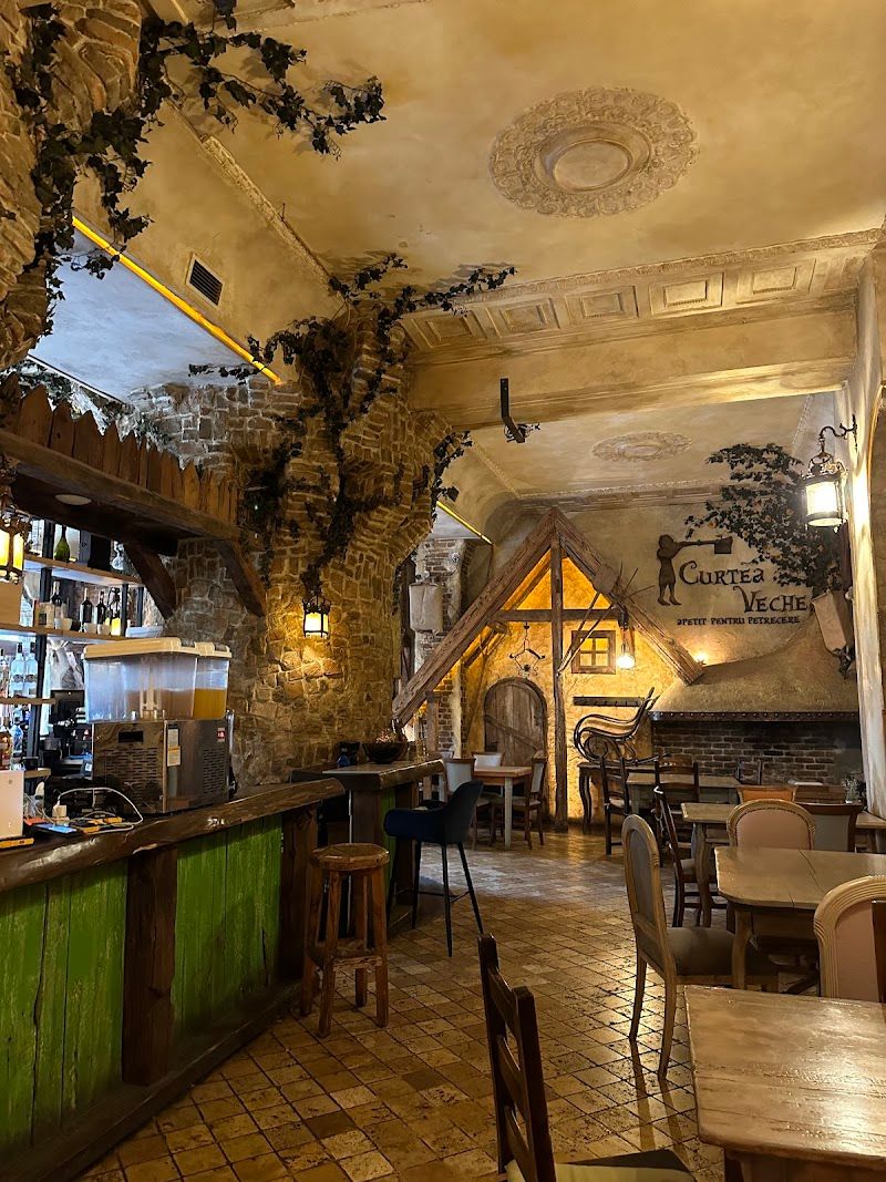 Curtea Veche