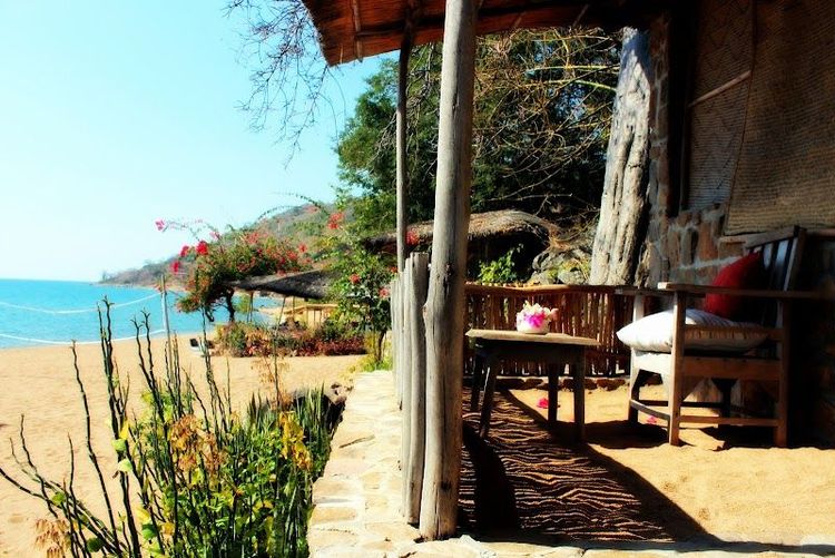 Mango Drift Beach Bar & Restaurant - Likoma - Malawi