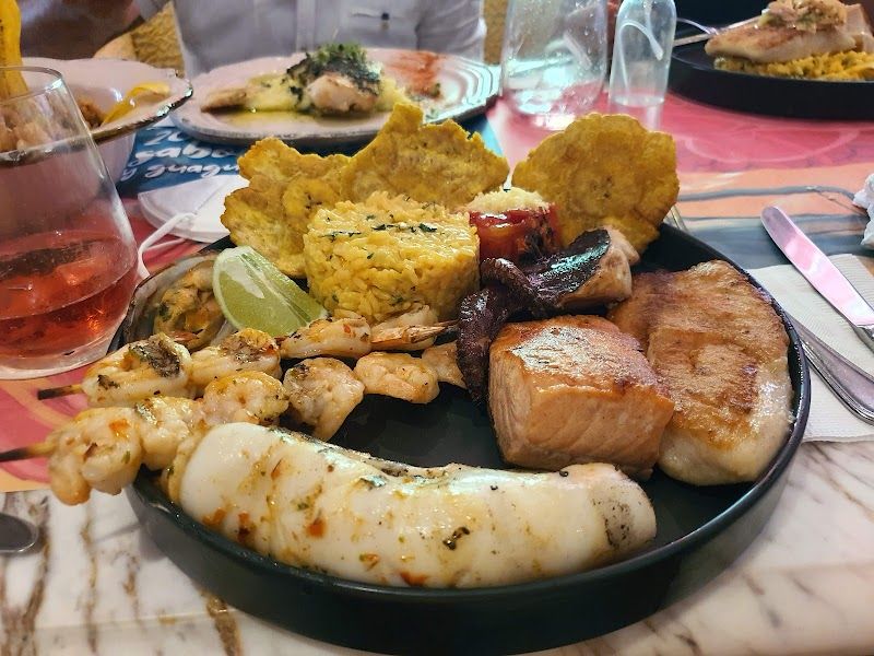 Varadero Pescados & Mariscos