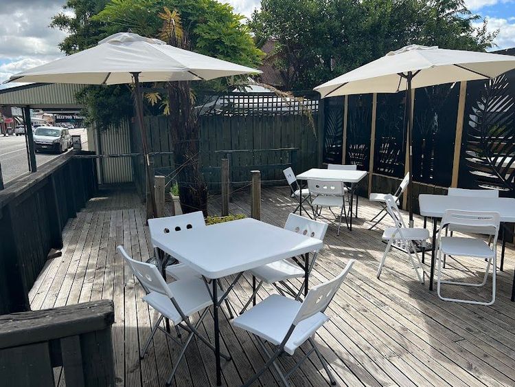 Nourish Reefton & Wilson’s Hotel - Reefton - New Zealand