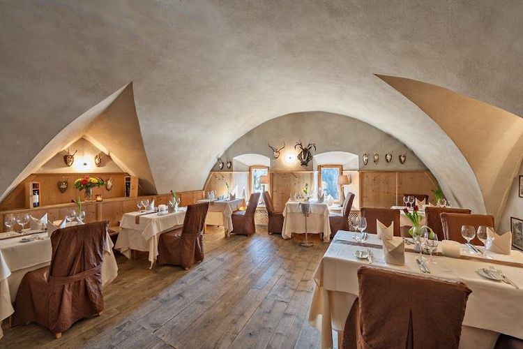 Ristorante Castel Flavon - Bolzano - Italy