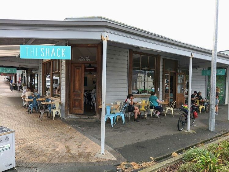 The Shack Raglan - Raglan - New Zealand