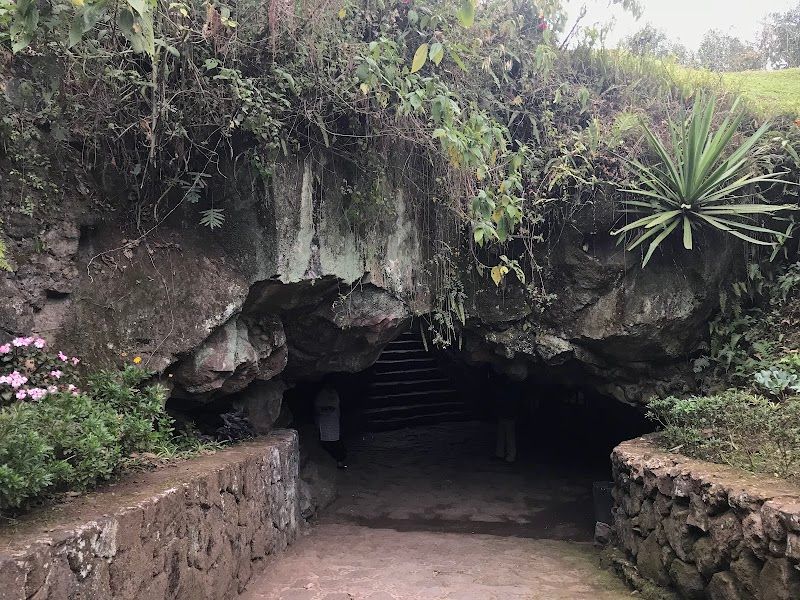 La Cueva del León