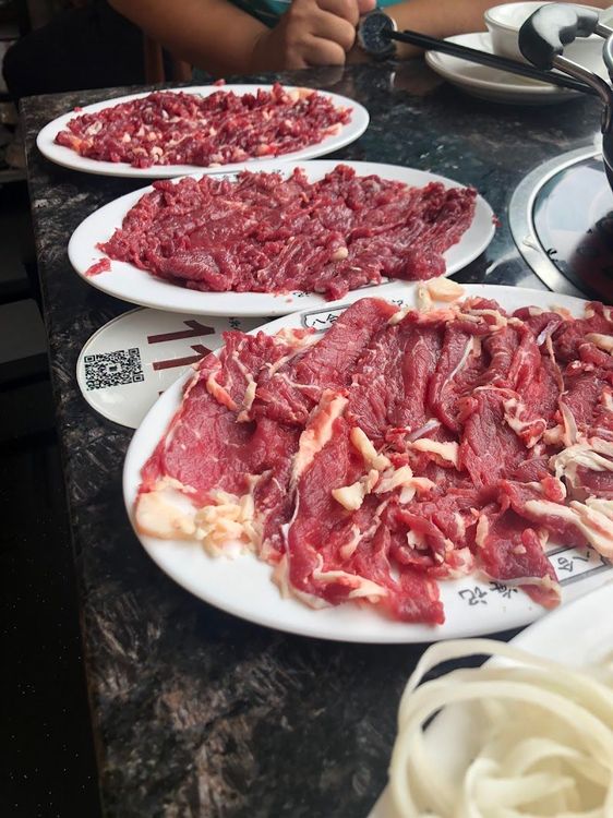 Laobian Shantou Beef Hot Pot (老边汕头牛肉火锅)