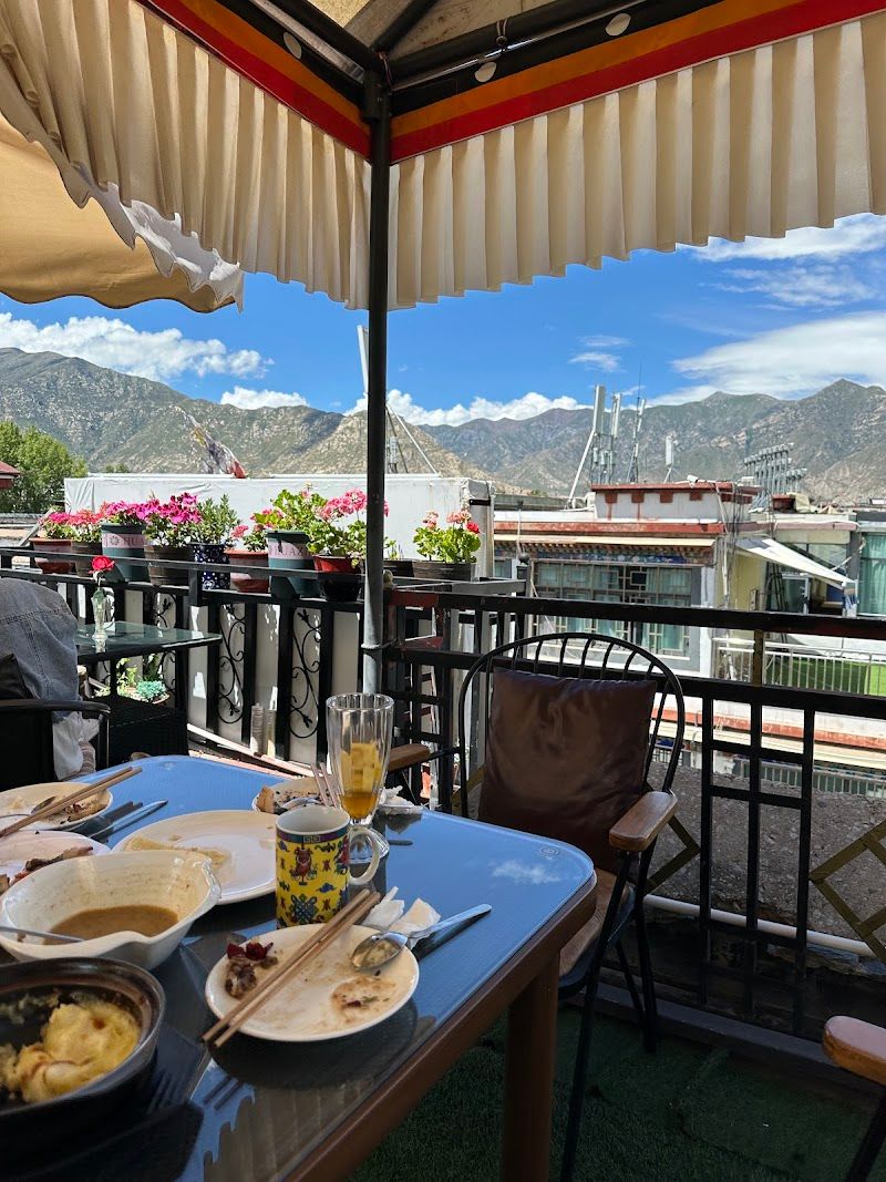 Tibetan Family Kitchen