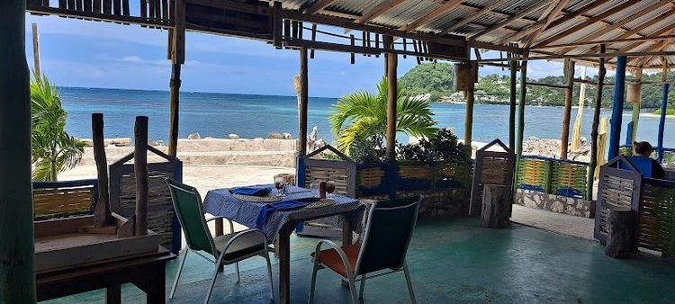 The Lobster Trap - Hopewell - Jamaica