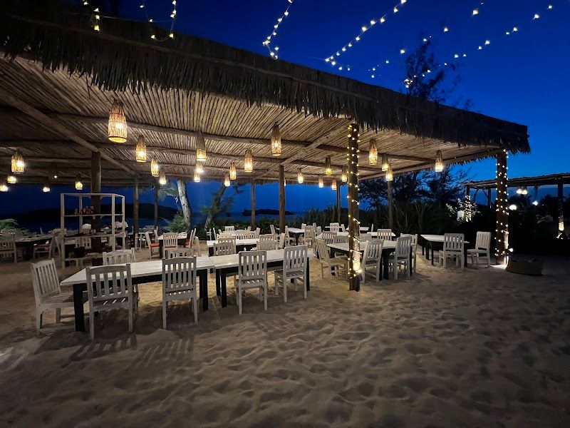 Papa Remo Beach Restaurant