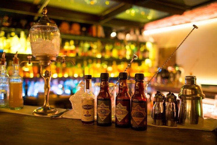 Atelier Classic Bar & Restaurant