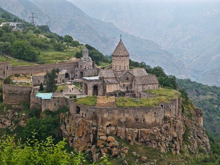 Tatev 1 Gastroyard