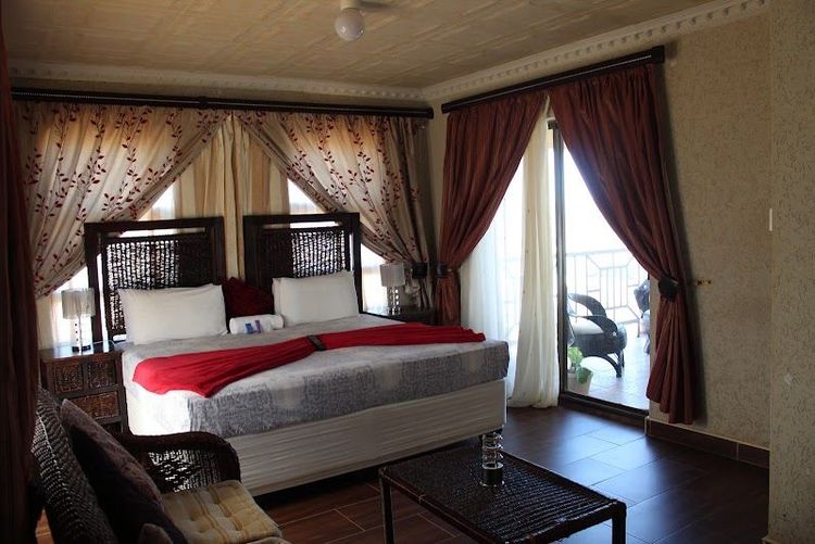 Liraoano Guest House & Restaurant