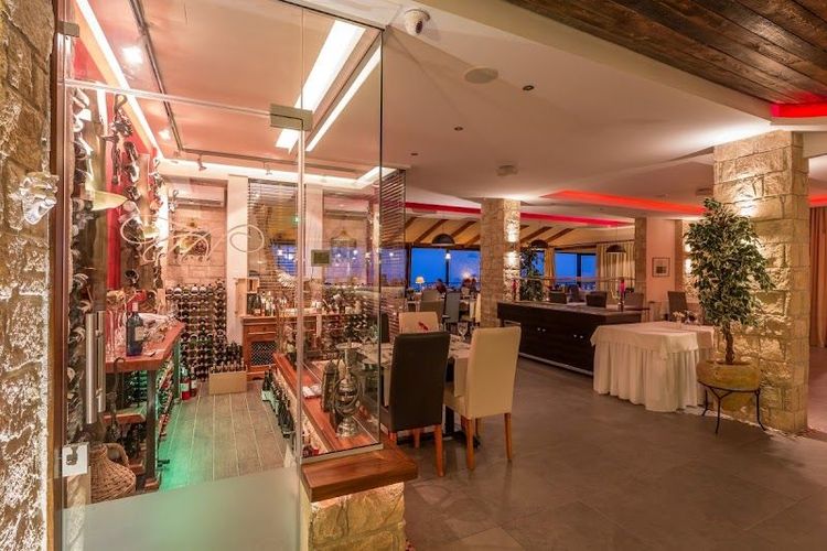 Hill View Restaurant Pissouri - Pissouri - Cyprus