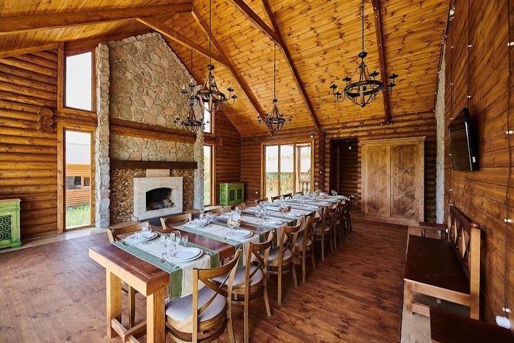 Tsiran Restaurant - Առինջ - Armenia