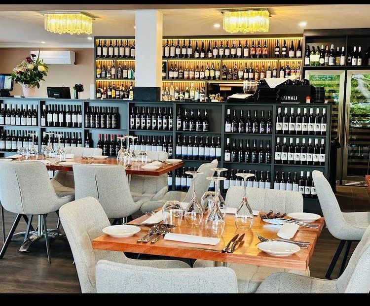 Waters Edge Restaurant Batemans Bay - Batemans Bay - Australia