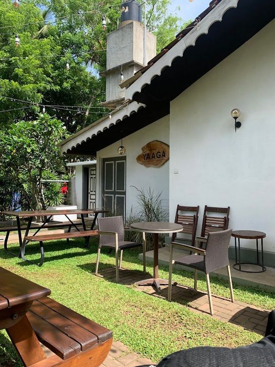 YAAGA BACKYARD DINING - Negombo - Sri Lanka