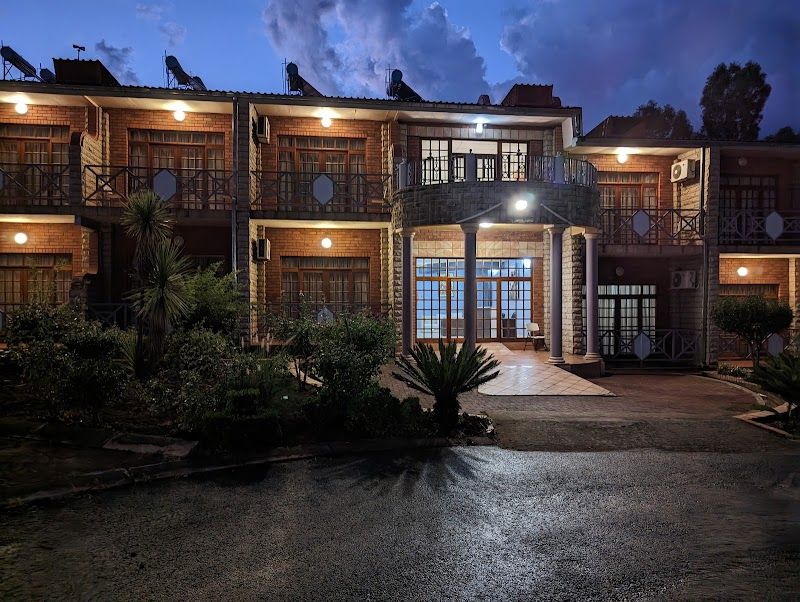 Snow Mountain Guest House Restaurant