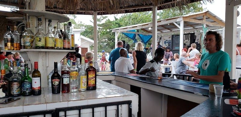 Drifters Bar & Entertainment Venue