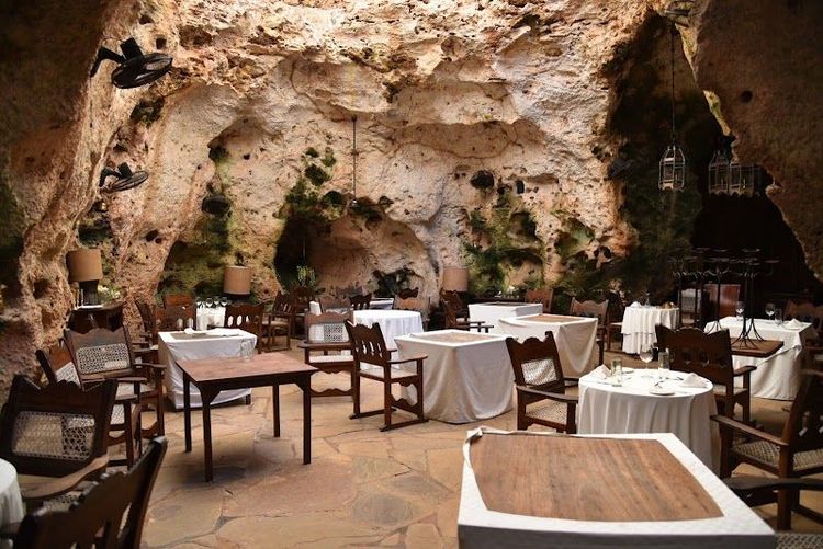 Ali Barbour's Cave Restaurant - Mombasa - Kenya