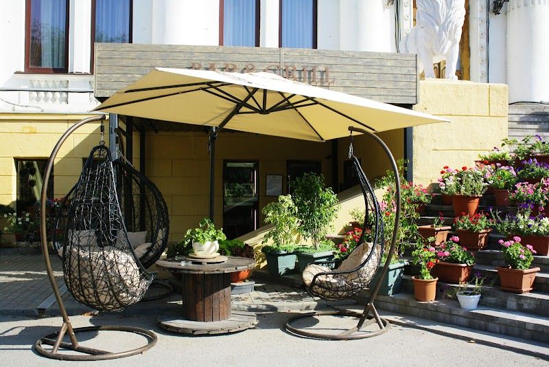 Bar & Grill U Kashnira