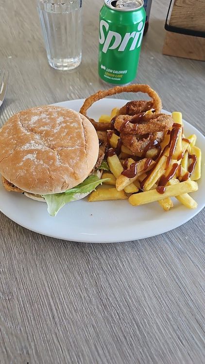 Shorty's Diner - Stanley - Falkland Islands (Islas Malvinas)