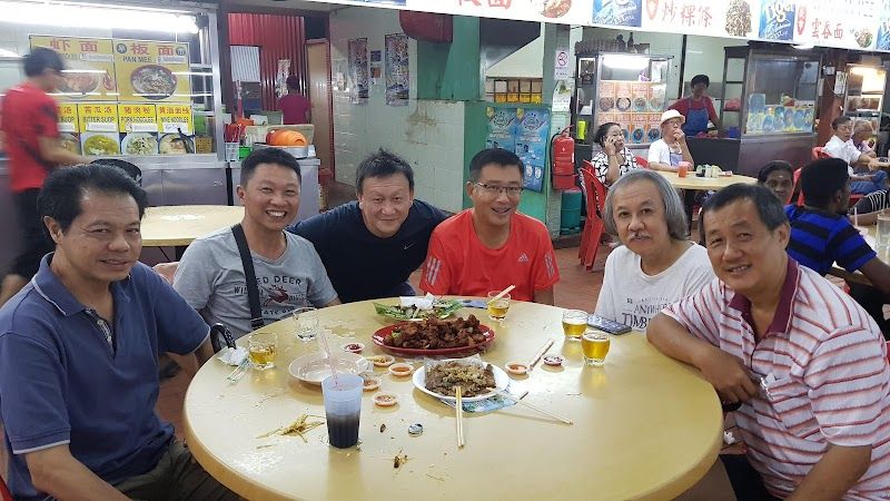 Pusat Makanan Taman Tasik