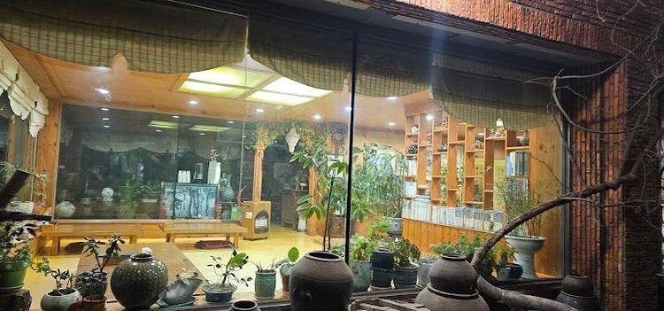 Hongsi Hanjeongsik - Gyeongju - South Korea