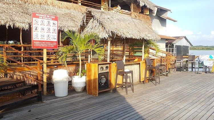 Al Frio y Al Fuego - Iquitos - Peru