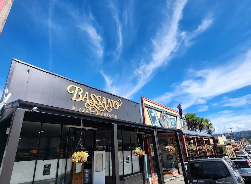 Bassano Pizza Parlour