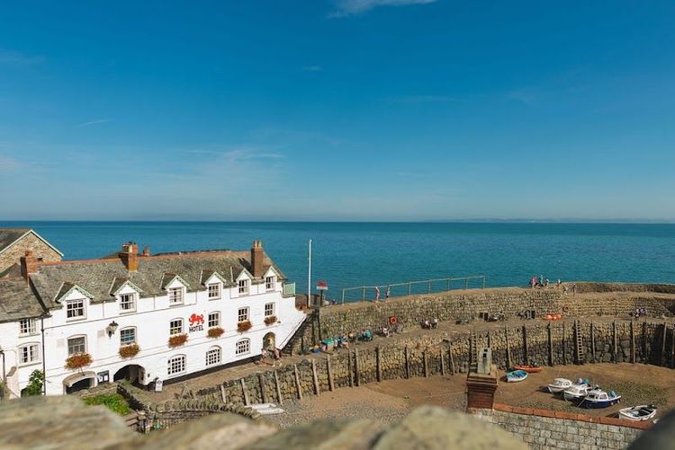 The Red Lion Harbour Restaurant - Bideford - UK