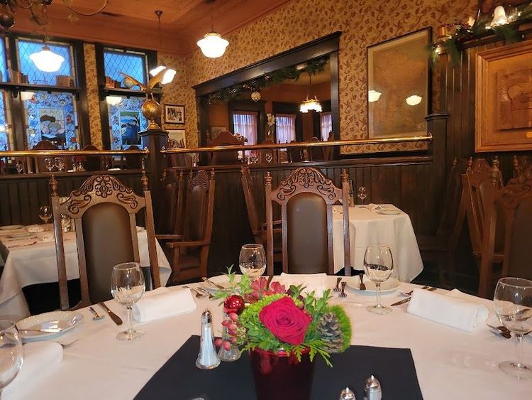 The Olde School Restaurant - Brantford - Canada