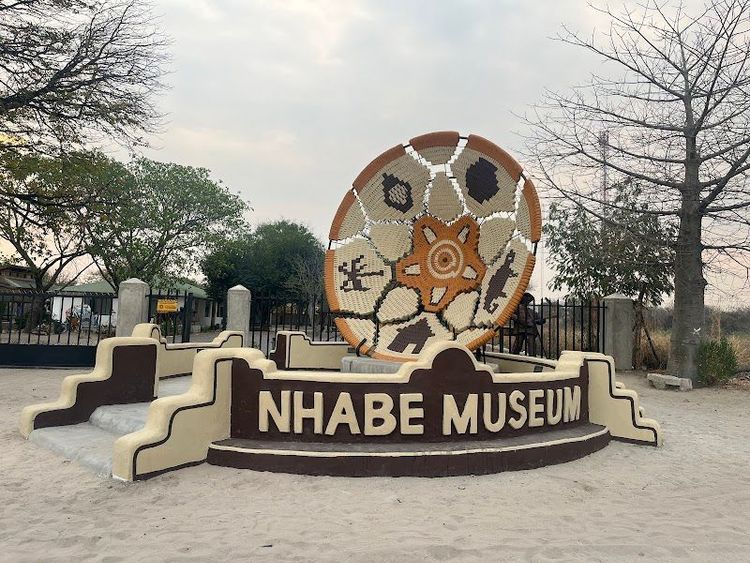 Museo Nhabe - Maun - Botswana - Booked ai