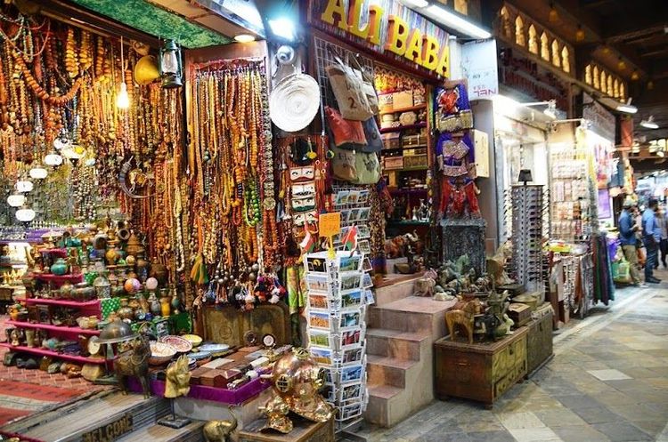 Mutrah Souq - Muscat - Oman - Booked ai