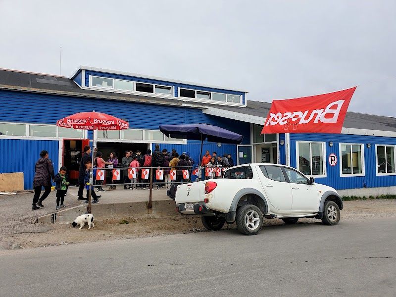 Brugseni Cafeteria - Narsaq - Greenland - Booked ai