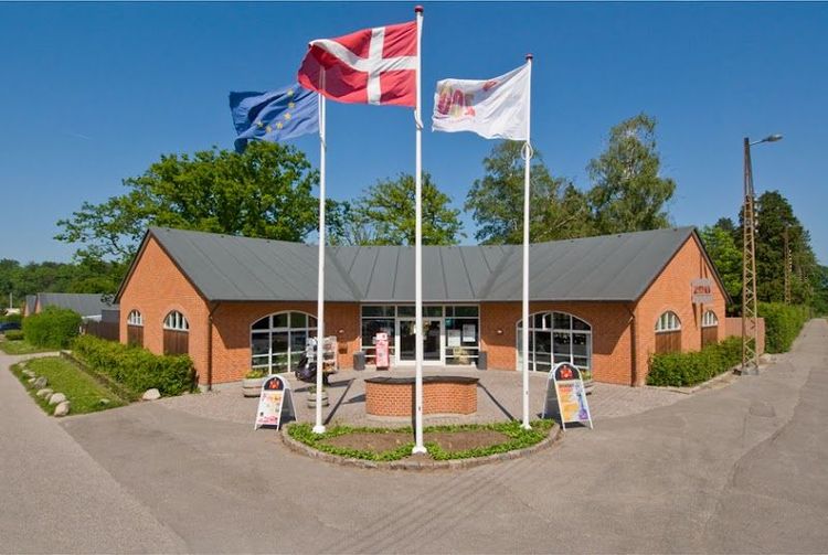 Guldborgsund Zoo & Botanisk Have - Nykøbing Falster - Denmark - Booked ai