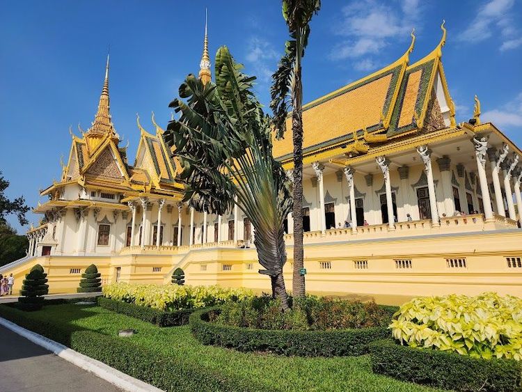 Royal Palace of Cambodia - Phnom Penh - Cambodia - Booked ai