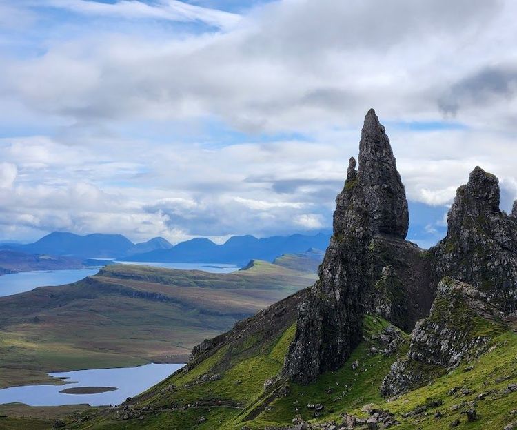Old Man of Storr - Portree - UK - Booked ai