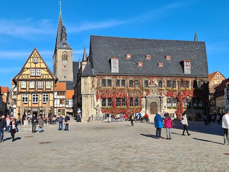 Marktplatz Quedlinburg - Quedlinburg - Germany - Booked ai