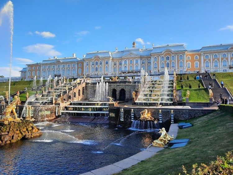 Peterhof Palace - Sankt-Peterburg - Russia - Booked ai