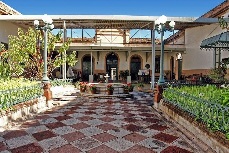 Fabrica la Aurora - San Miguel de Allende - Mexico - Booked ai