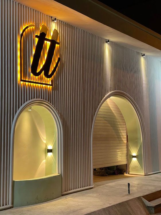 TT Restaurant - Dezful - Iran - Booked ai