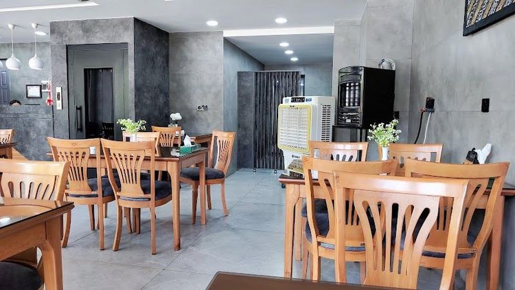 Iran Restaurant - Abadeh - Iran - Booked ai