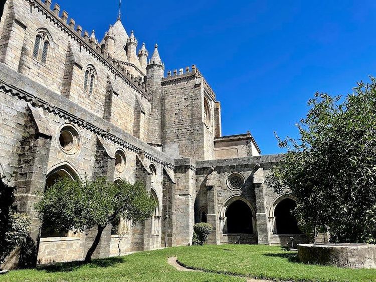 Cathedral of Evora - Evora - Portugal - Booked ai