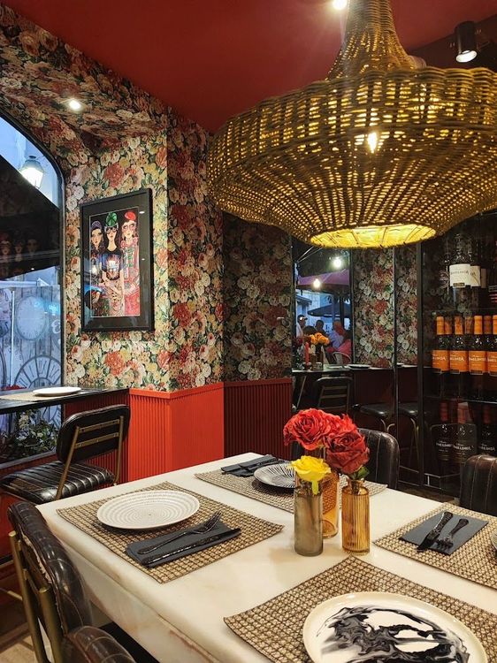 Sem Horas - Setubal - Portugal - Booked ai