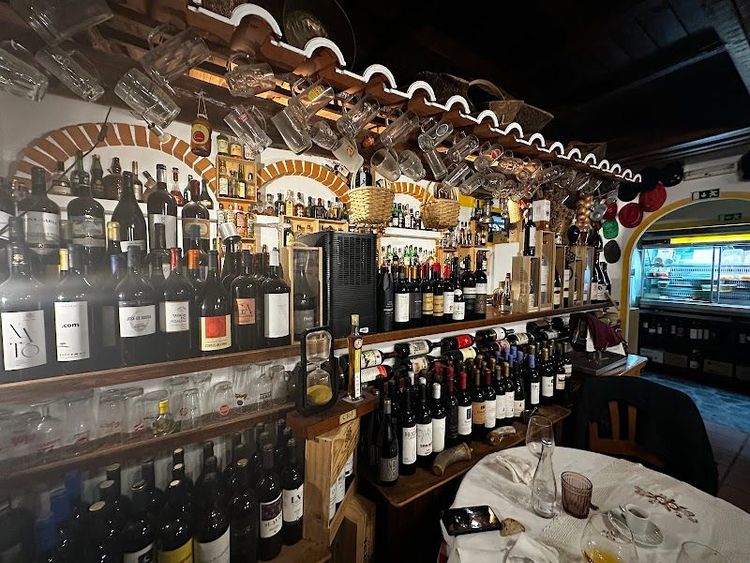 Salt and Garlic Restaurant, Etc. - Portalegre - Portugal - Booked ai